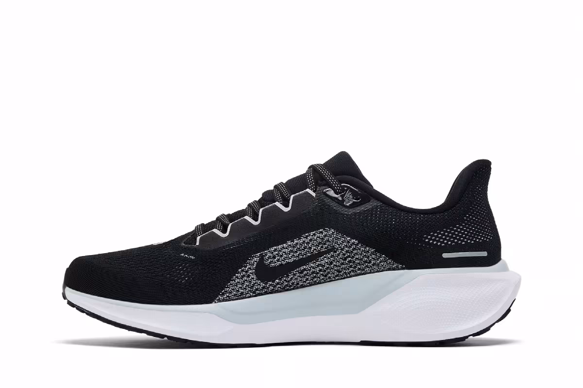 NFL x Nike Air Zoom Pegasus 41 Las Vegas Raiders, view 4