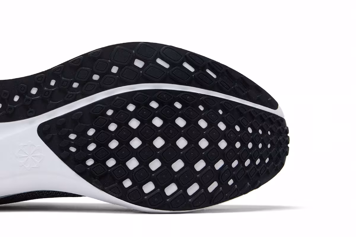 NFL x Nike Air Zoom Pegasus 41 Las Vegas Raiders, view 6