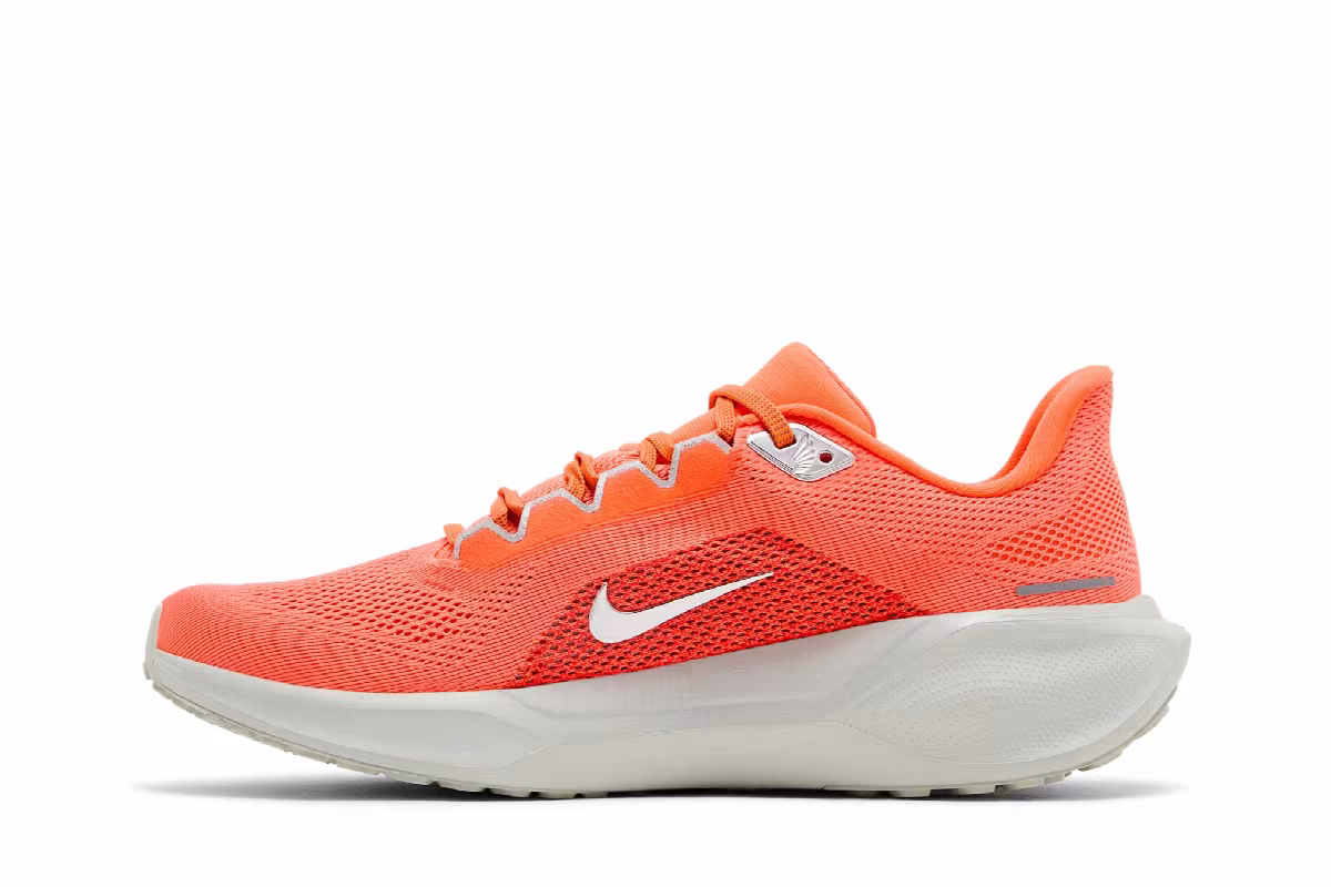 Nike Air Zoom Pegasus 41 Premium Hyper Crimson, view 4