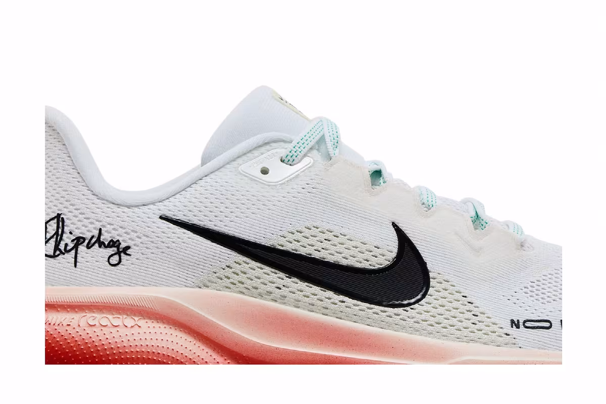 Eliud Kipchoge x Nike Air Zoom Pegasus 41 It's Just The Start, view 3