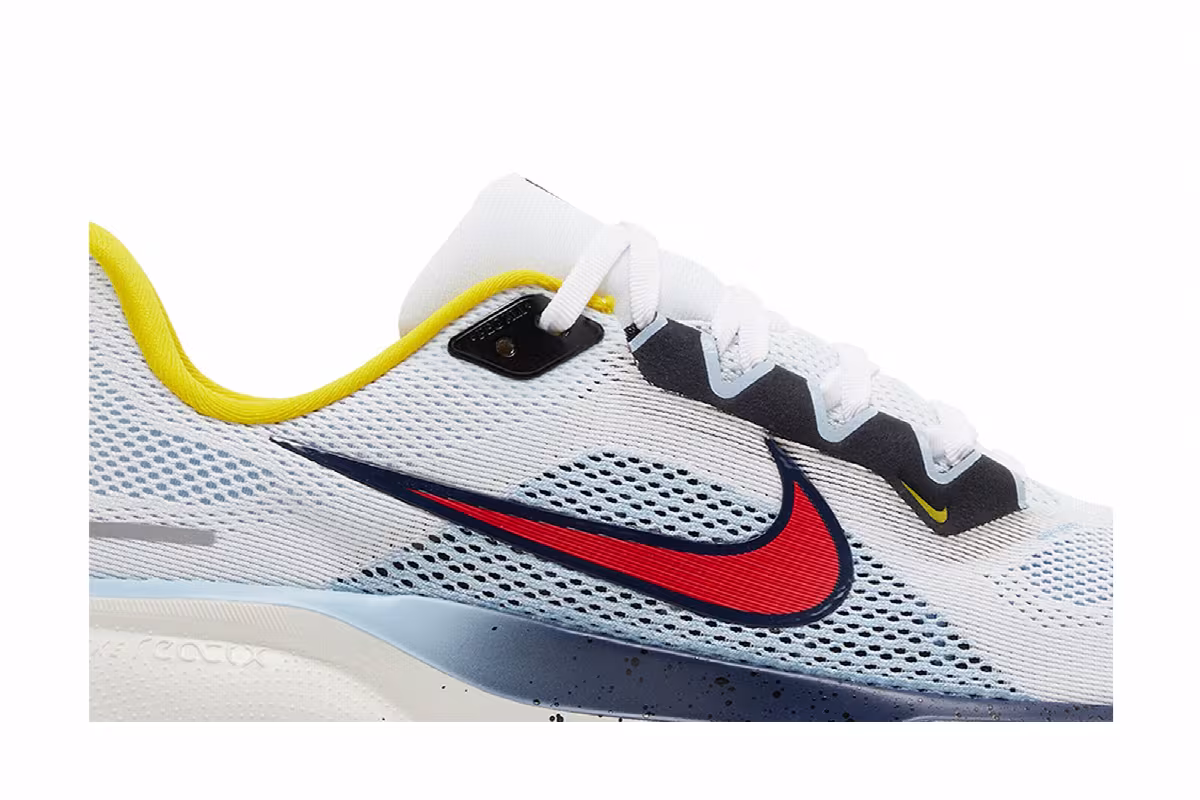 Nike Air Zoom Pegasus 41 White Psychic Blue Red, view 3