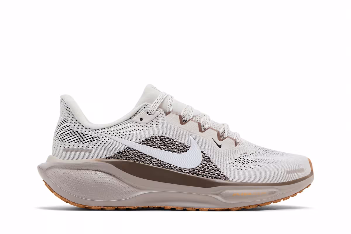 Nike Women's Air Zoom Pegasus 41 Phantom Mink Brown, view 2