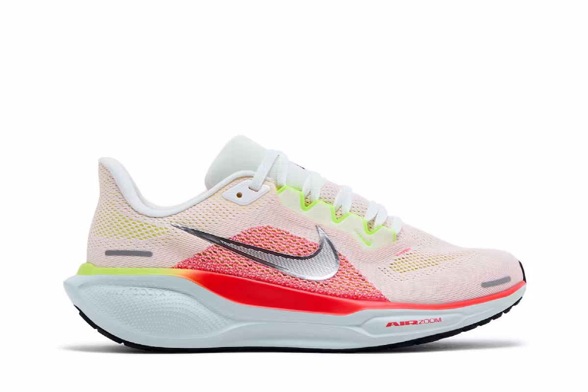 Nike Women's Air Zoom Pegasus 41 Summit White Crimson, view 2