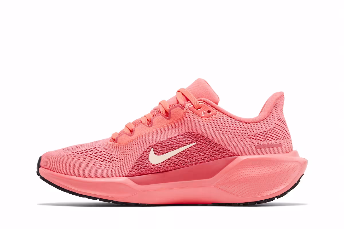 Nike Women's Air Zoom Pegasus 41 Hot Punch, view 4
