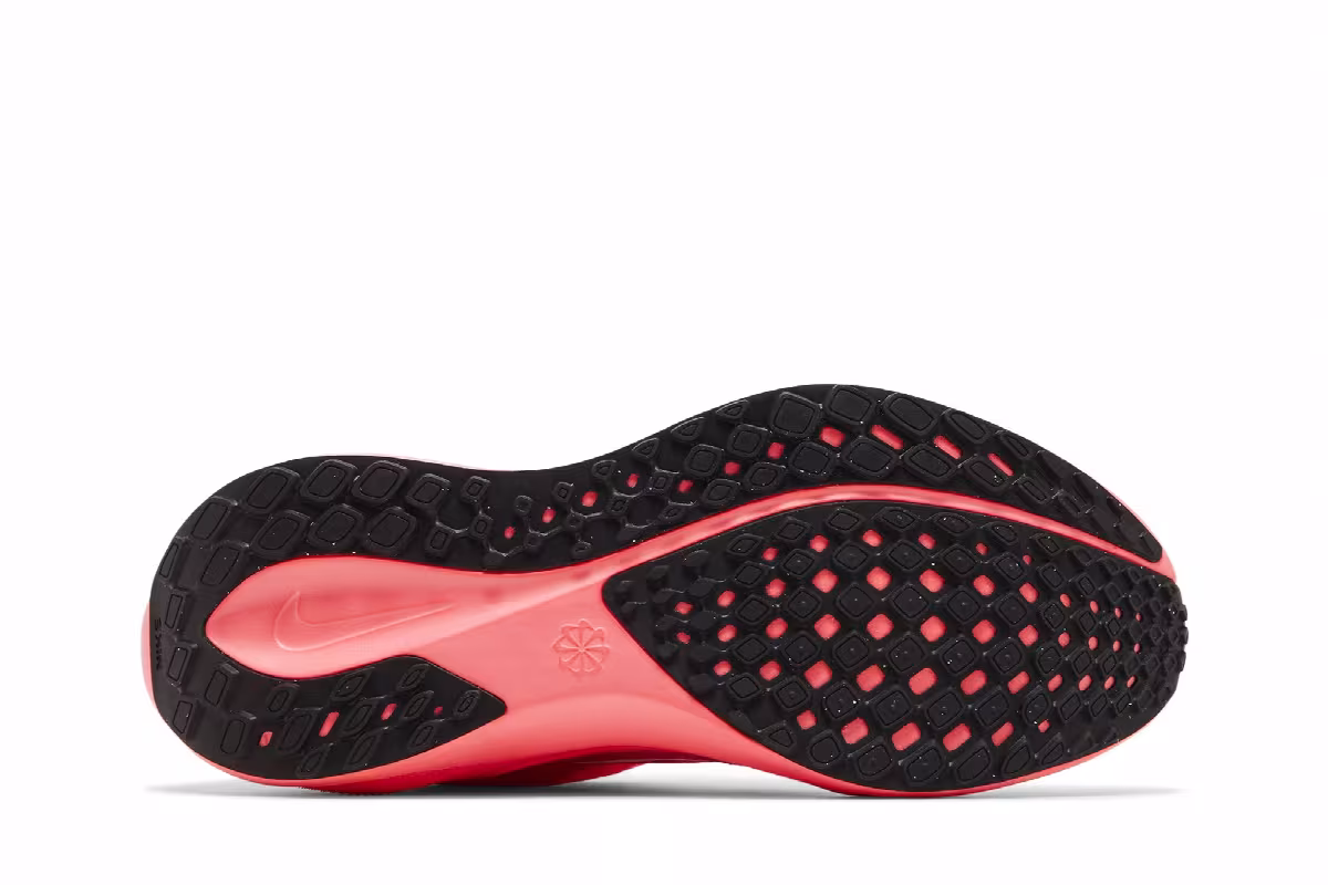 Nike Women's Air Zoom Pegasus 41 Hot Punch, view 5