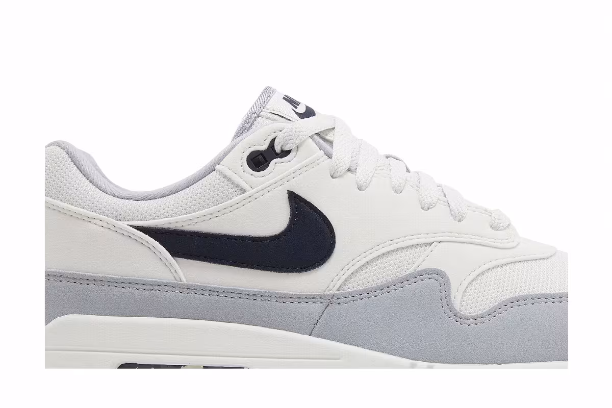 Nike Air Max 1 Pure Platinum Dark Obsidian, view 3