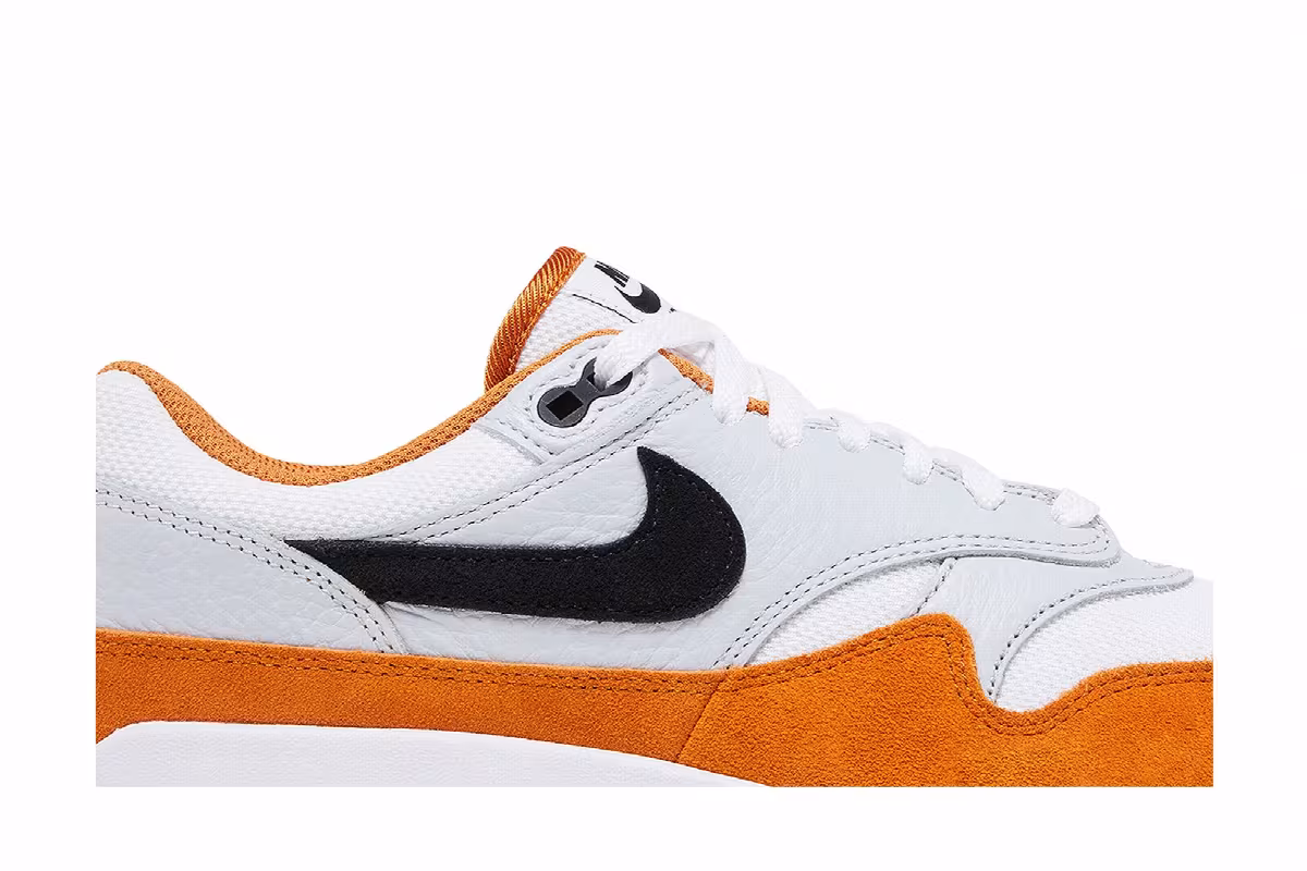 Nike Air Max 1 Monarch, view 3