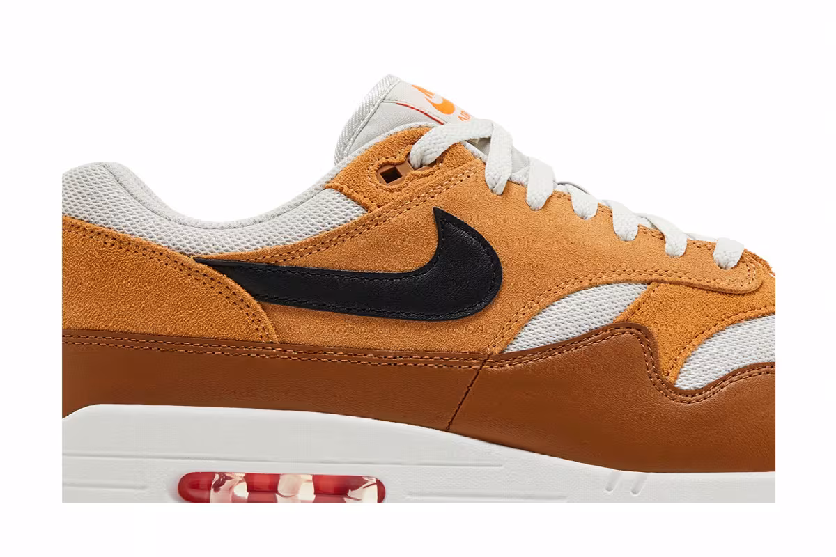 Nike Air Max 1 Essential Flax British Tan, view 3