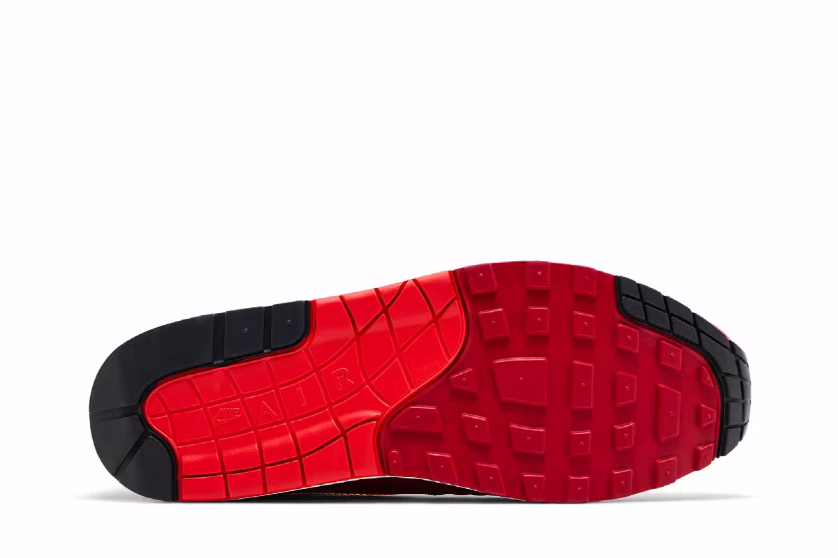 Nike Air Max 1 Gym Red Crimson, view 5