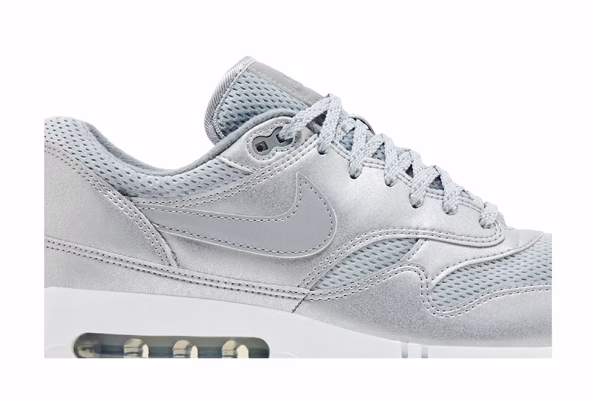 Nike Air Max 1 Big Bubble - Metallic Silver, view 3