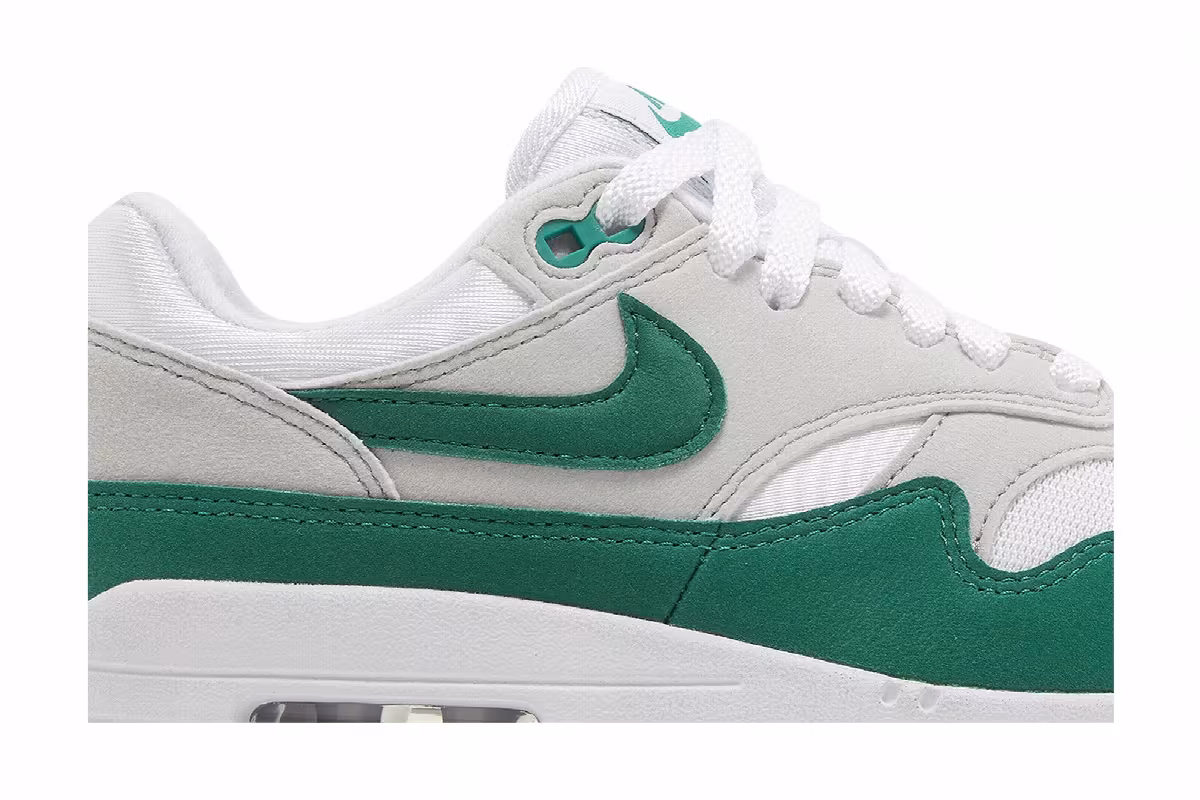 Nike Women's Air Max 1 Malachite, view 3