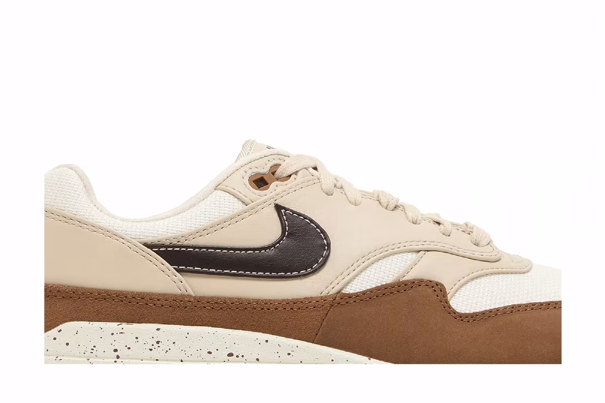 Nike Women's Air Max 1 1 & Done, view 3