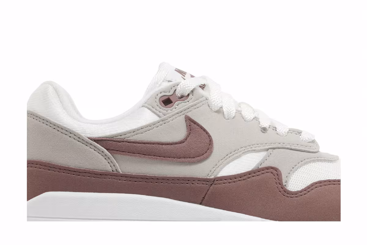 Nike Women's Air Max 1 Smokey Mauve, view 3