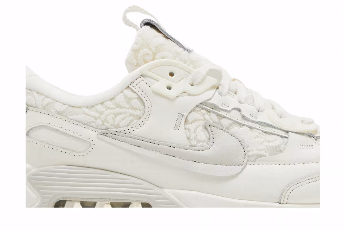 Nike Women's Air Max 90 Futura Give Her Flowers, view 3