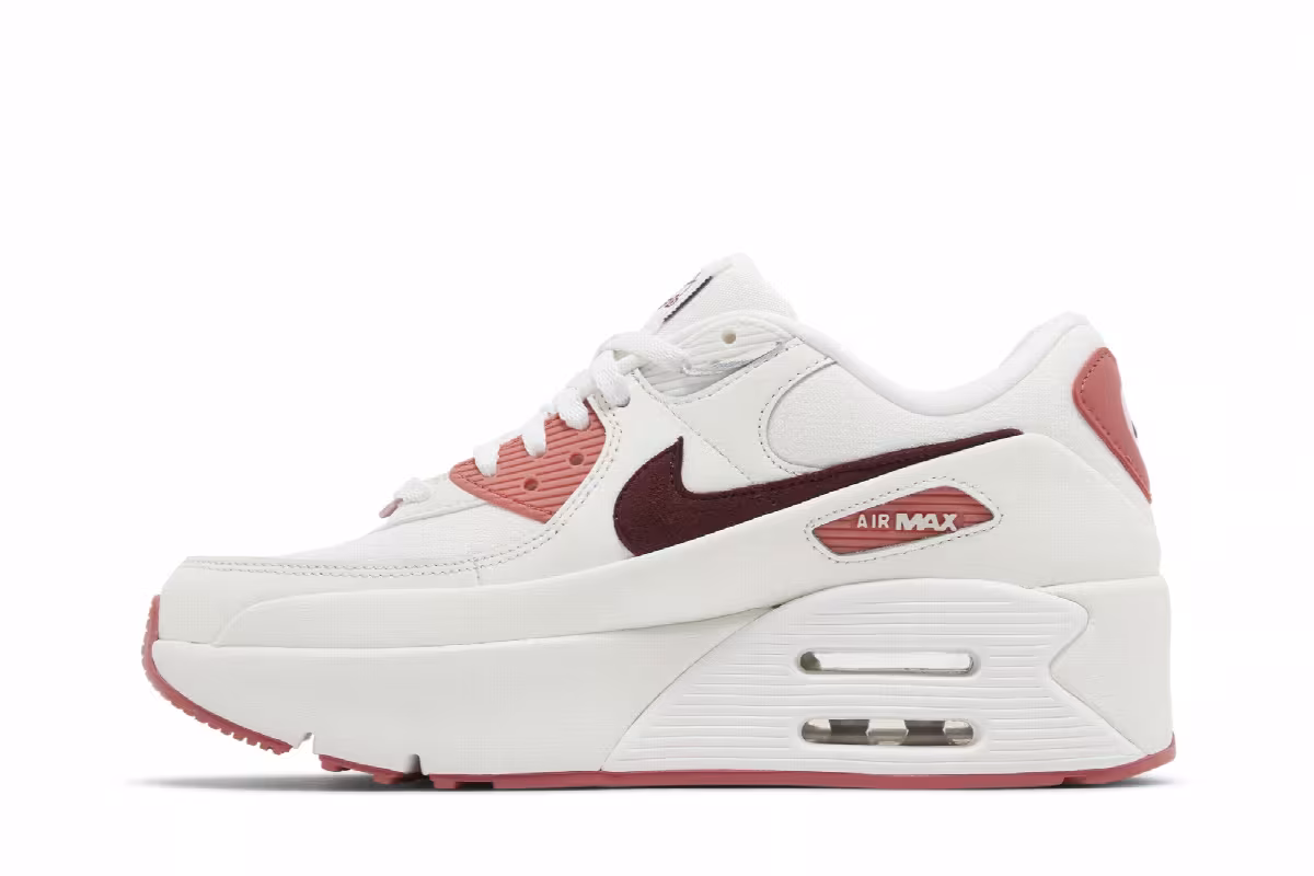 Nike Women's Air Max 90 LV8 SE Valentine's Day, view 4