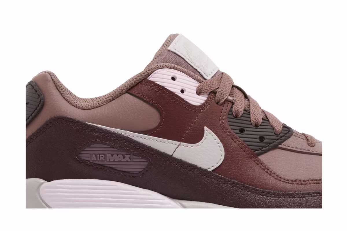 Nike Air Max 90 Leather GS Smokey Mauve Earth, view 3