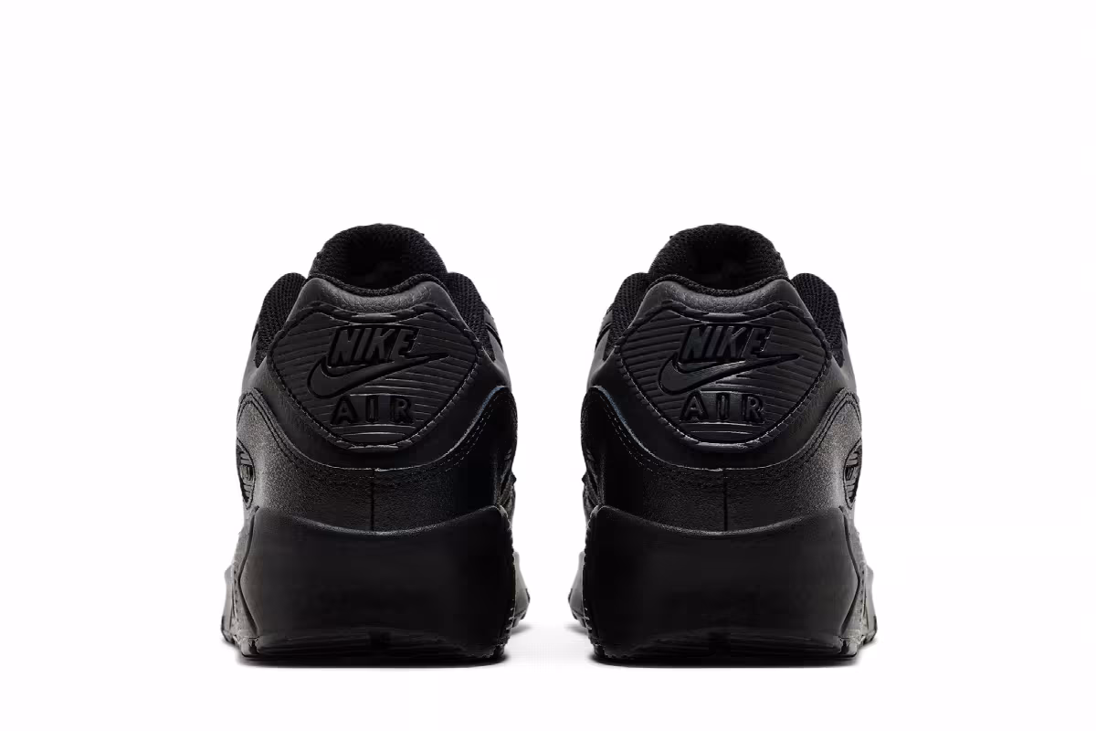 Nike Air Max 90 GS Triple Black 2024, view 7