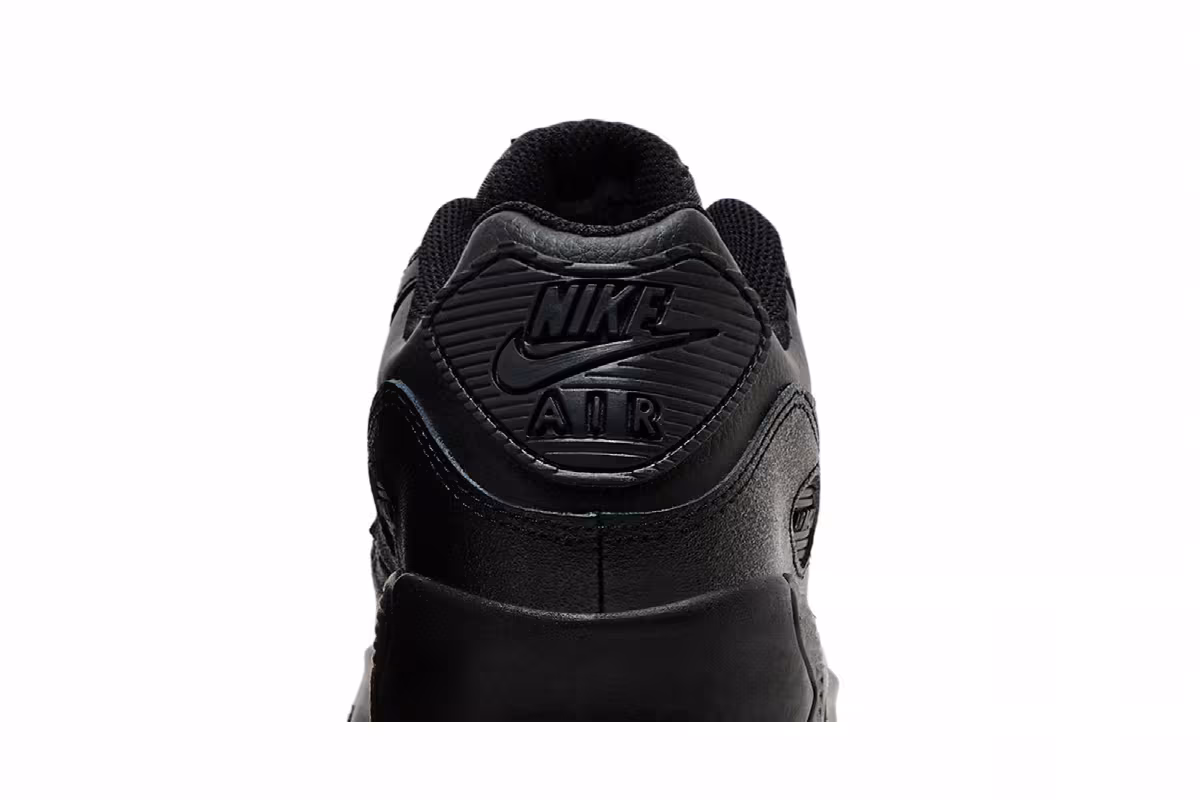 Nike Air Max 90 GS Triple Black 2024, view 8