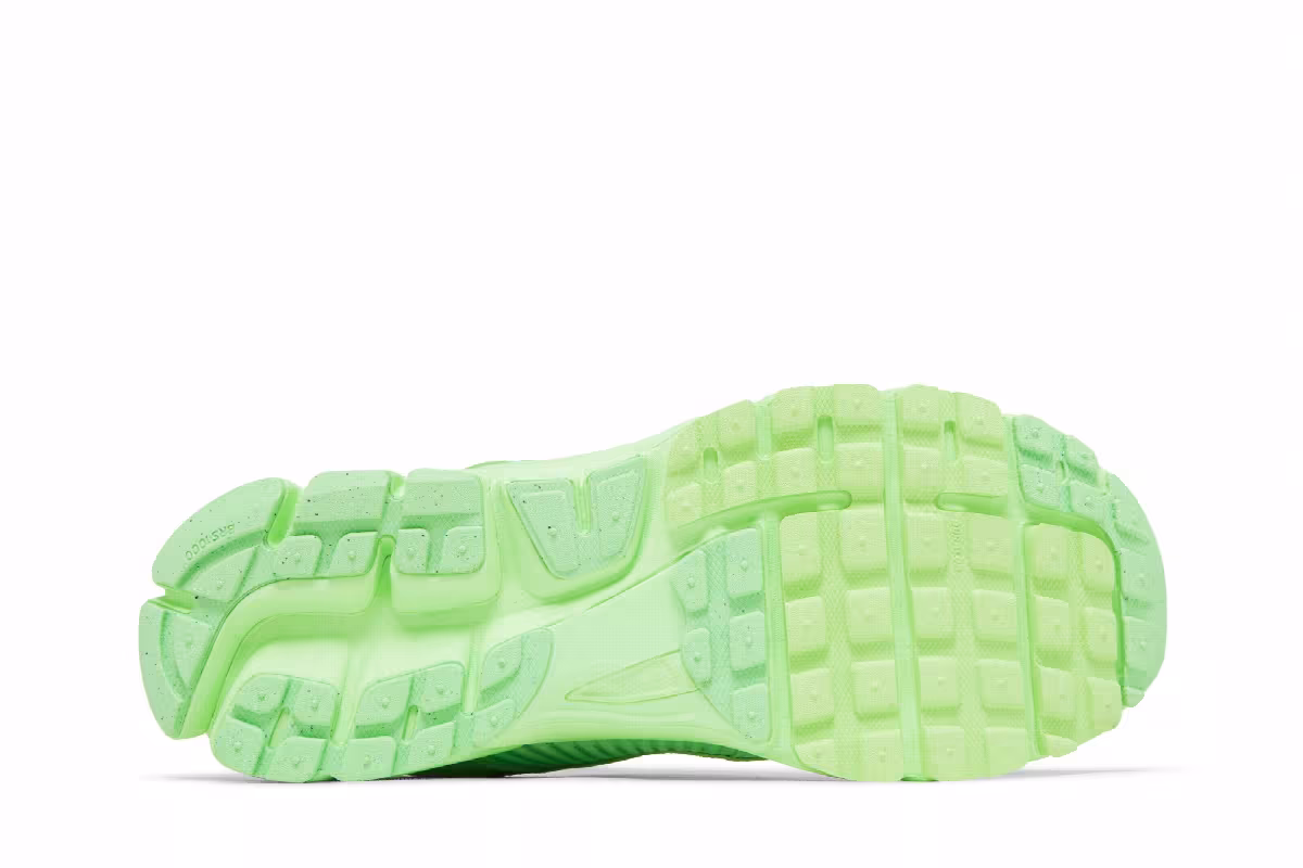 Nike Air Zoom Vomero 5 Vapor Green, view 5