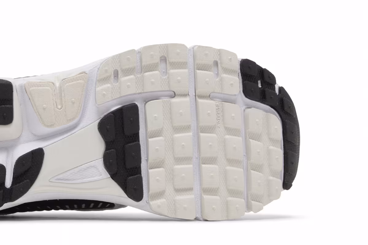 Nike Air Zoom Vomero 5 White Black, view 6