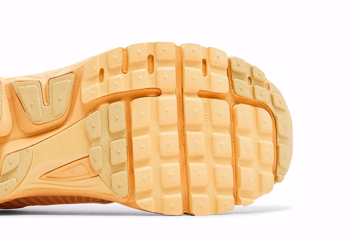 Nike Air Zoom Vomero 5 Celestial Gold, view 6