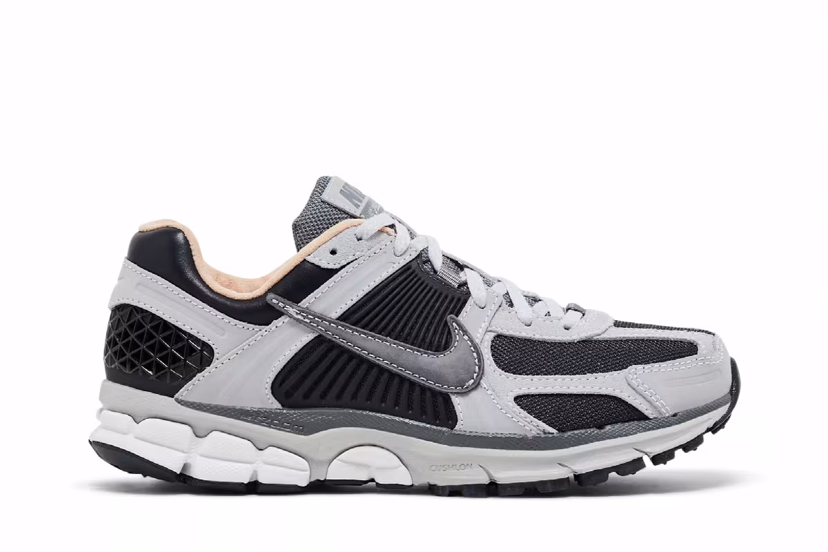 Nike Men's Air Zoom Vomero 5 Dark Smoke Grey Vachetta, view 2