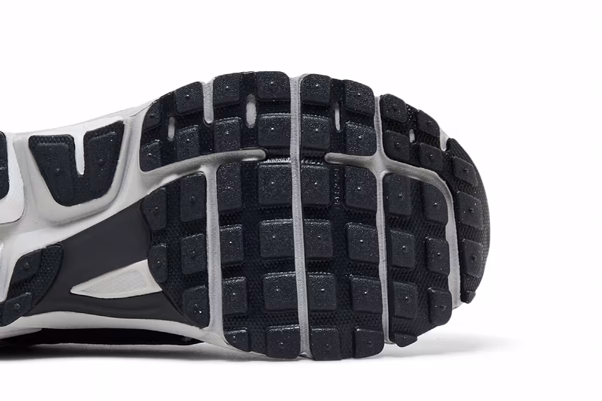 Nike Men's Air Zoom Vomero 5 Dark Smoke Grey Vachetta, view 6