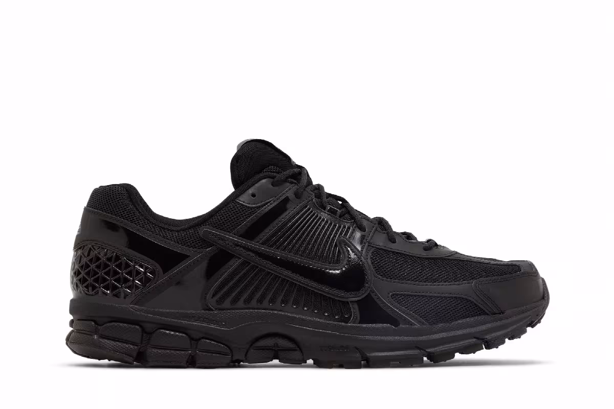 Dover Street Market x Nike Air Zoom Vomero 5 20th Anniversary, view 2