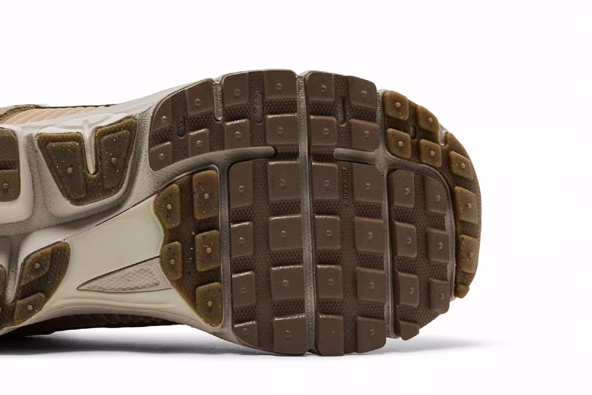 Nike Air Zoom Vomero 5 Khaki Sesame, view 6