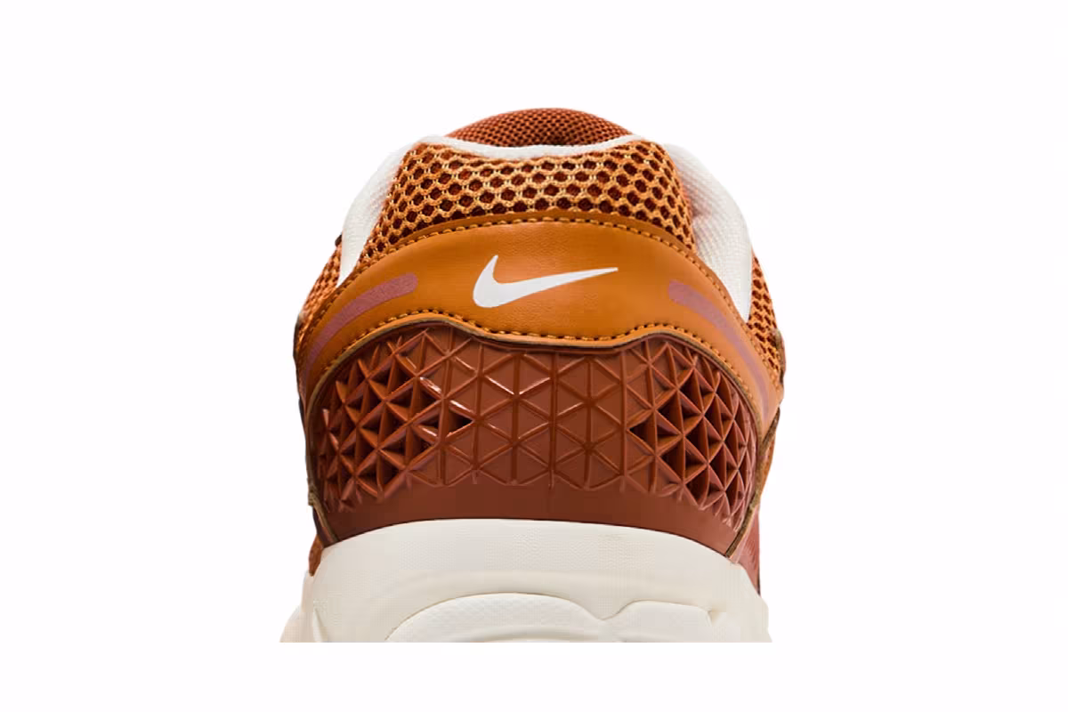 Nike Air Zoom Vomero 5 Monarch, view 8