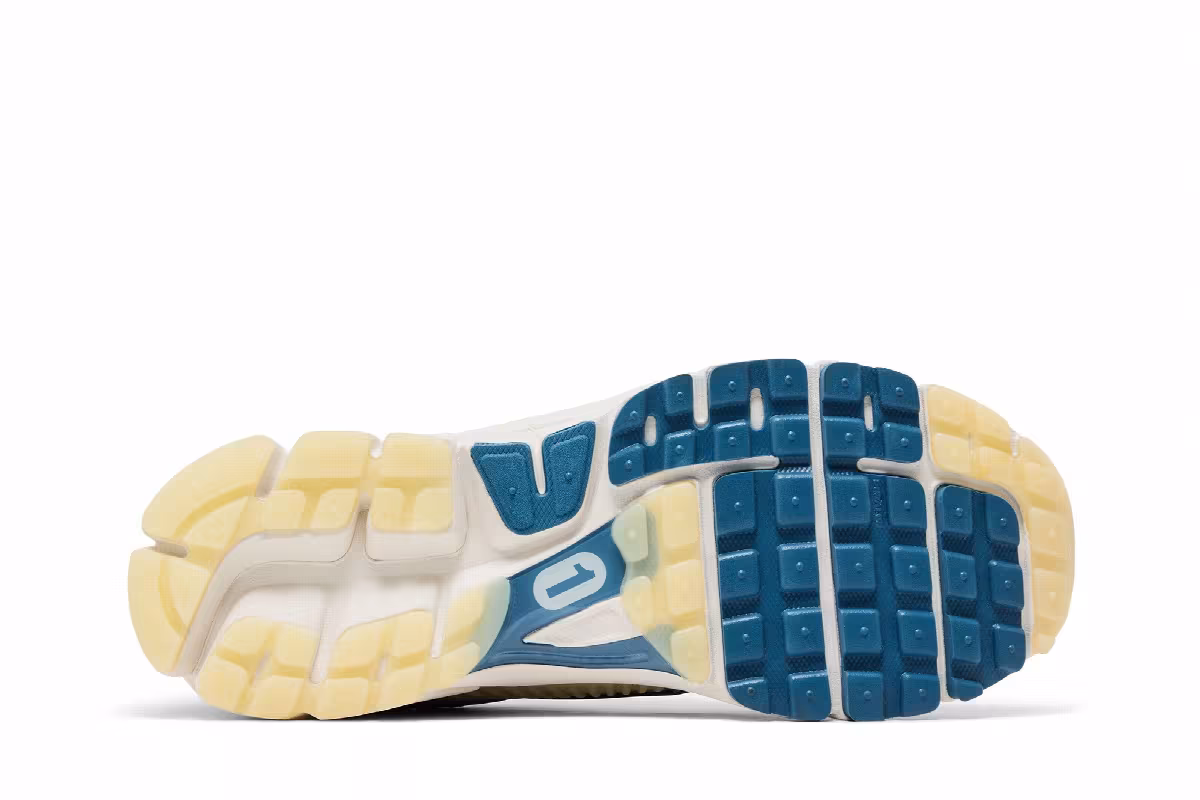 Cheung Ka Long x Nike Air Zoom Vomero 5 Don't Lose Your Way, view 5