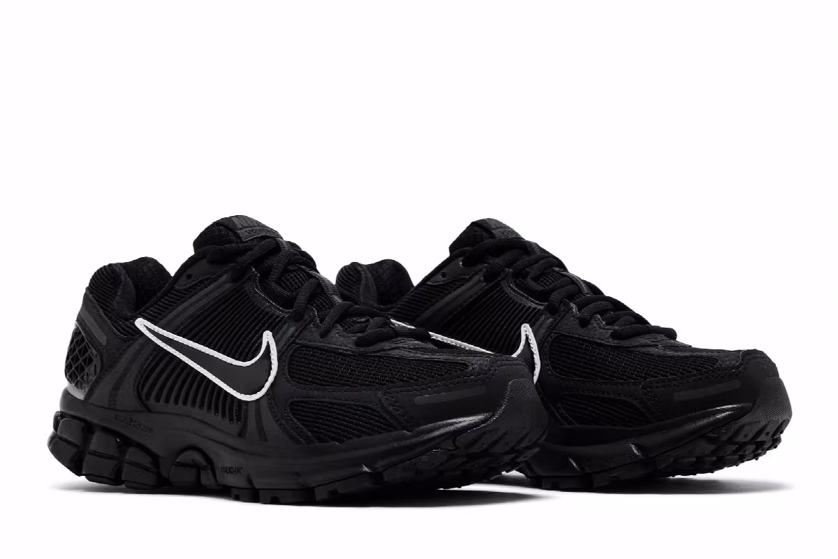 Nike Women's Air Zoom Vomero 5 Black White, view 9
