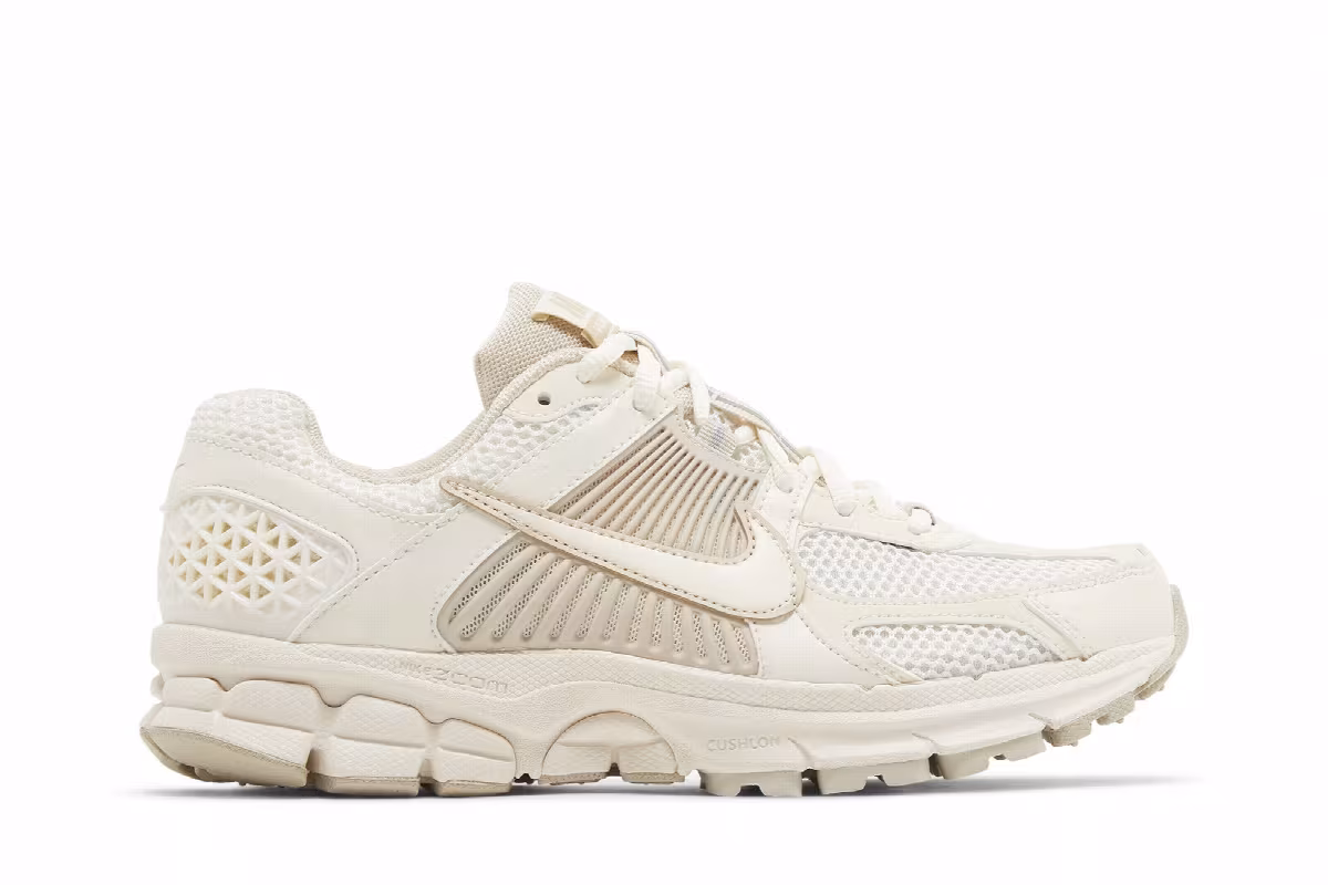 Nike Women's Air Zoom Vomero 5 Pale Ivory Sanddrift, view 2