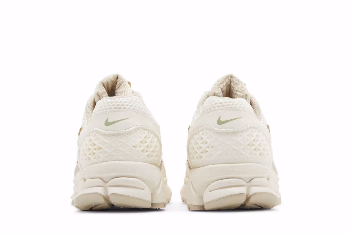 Nike Women's Air Zoom Vomero 5 Pale Ivory Sanddrift, view 7