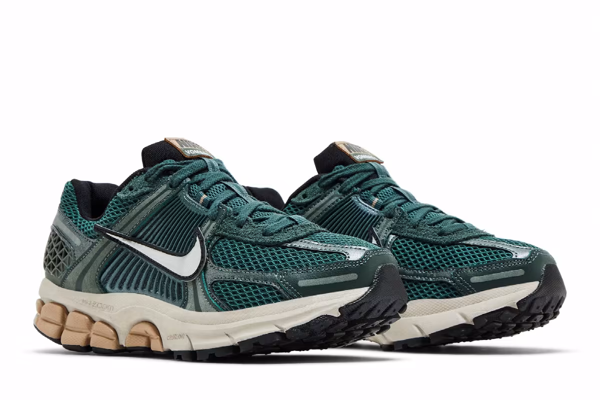 Nike Women's Air Zoom Vomero 5 Vintage Green, view 9