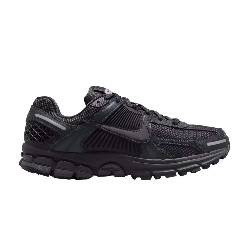 Nike Women's Air Zoom Vomero 5 Triple Black