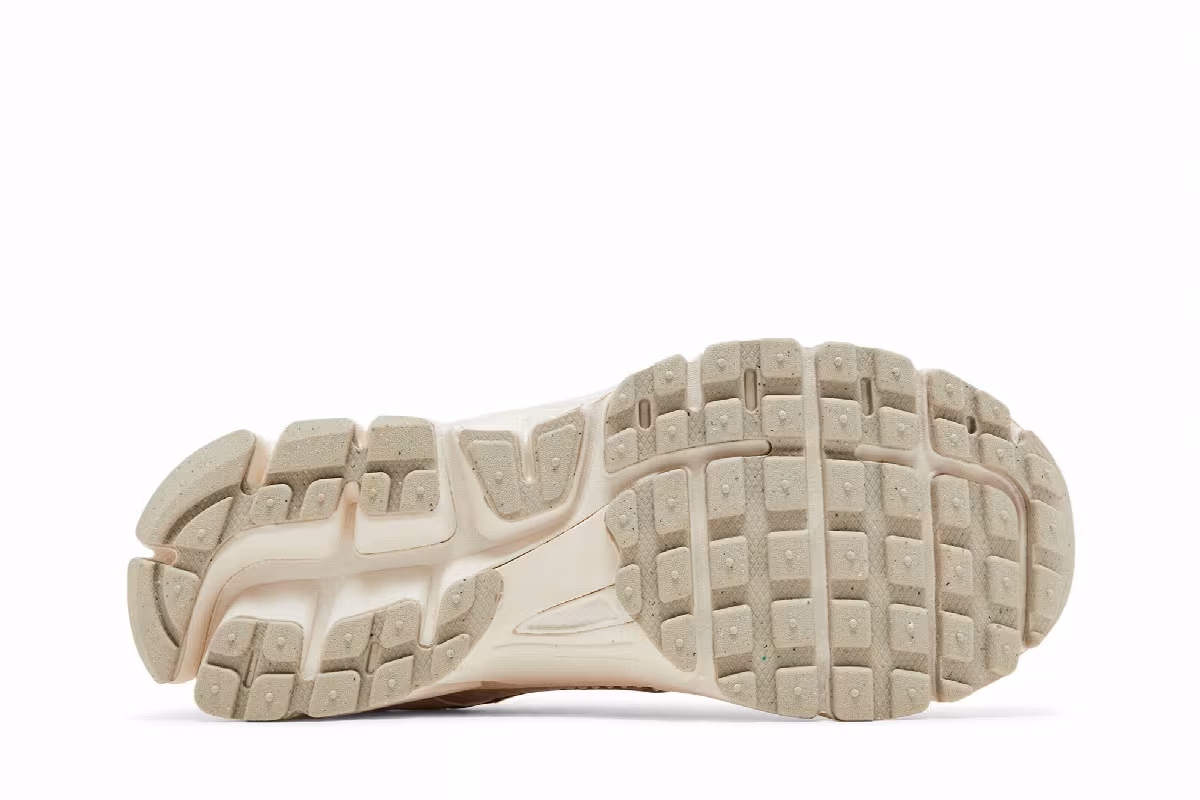 Nike Vomero 5 GS Pale Ivory, view 5
