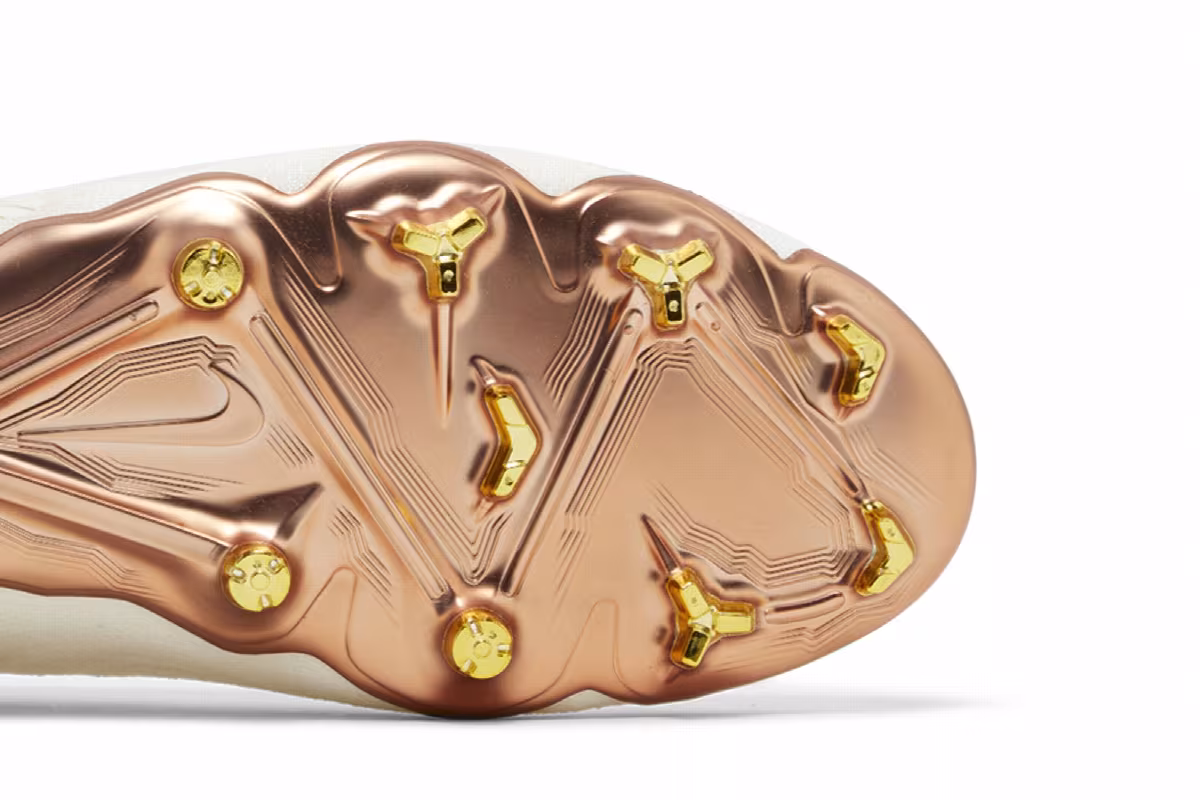 Nike Phantom GX Elite FG United Golden Pack, view 6
