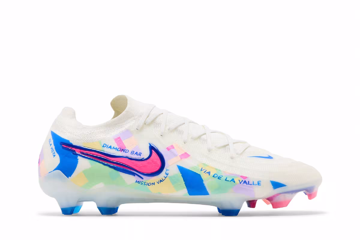 Nike Phantom GX 2 Elite SE FG SoCal Pack, view 2