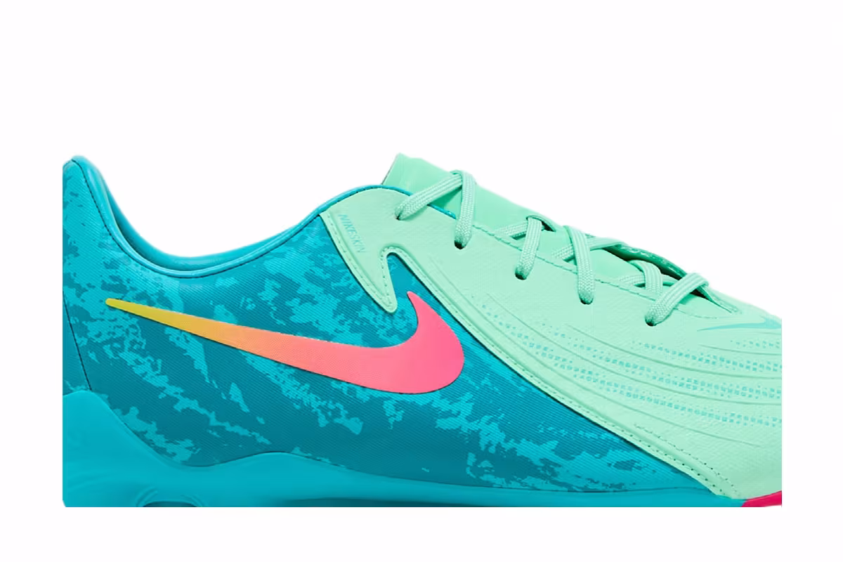 Nike Phantom GX 2 Academy LV8 MG Vortex Pack, view 3
