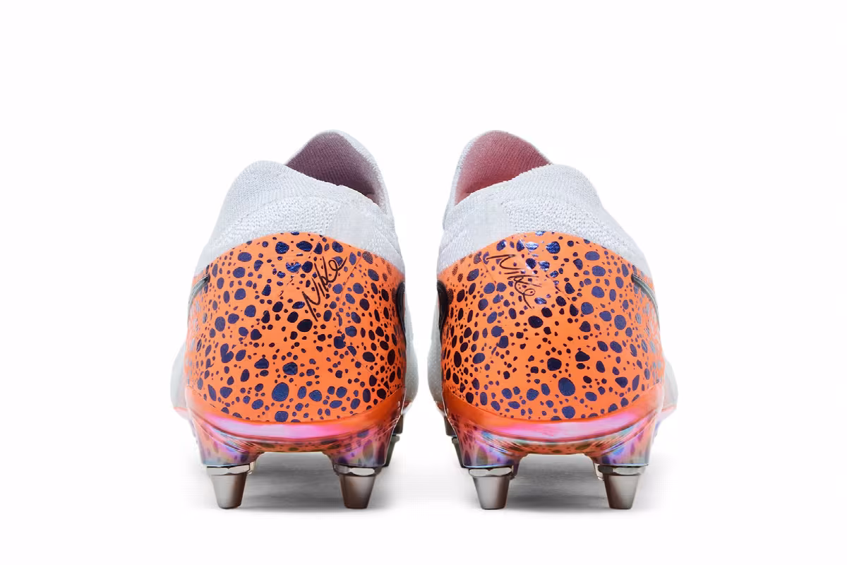 Nike Phantom GX 2 Elite SG Pro Electric Pack, view 7