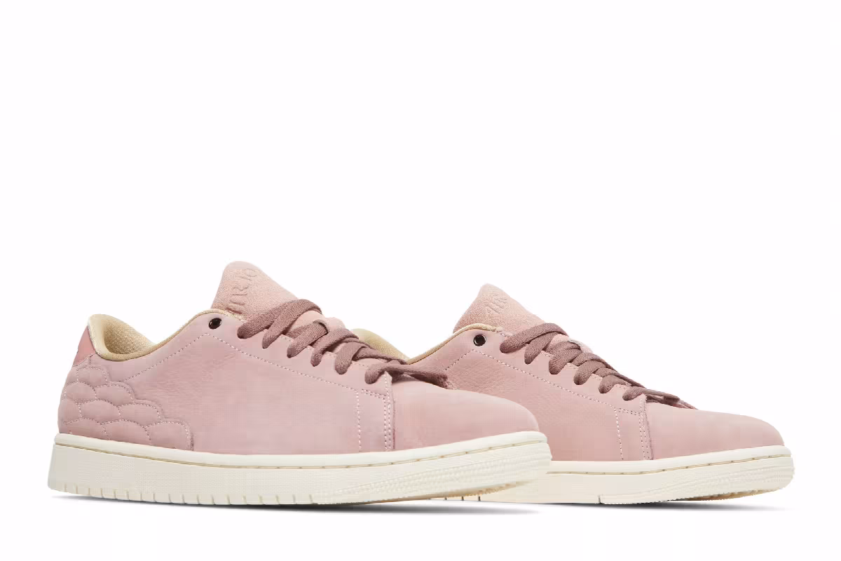Air Jordan 1 Centre Court Pink Oxford, view 9