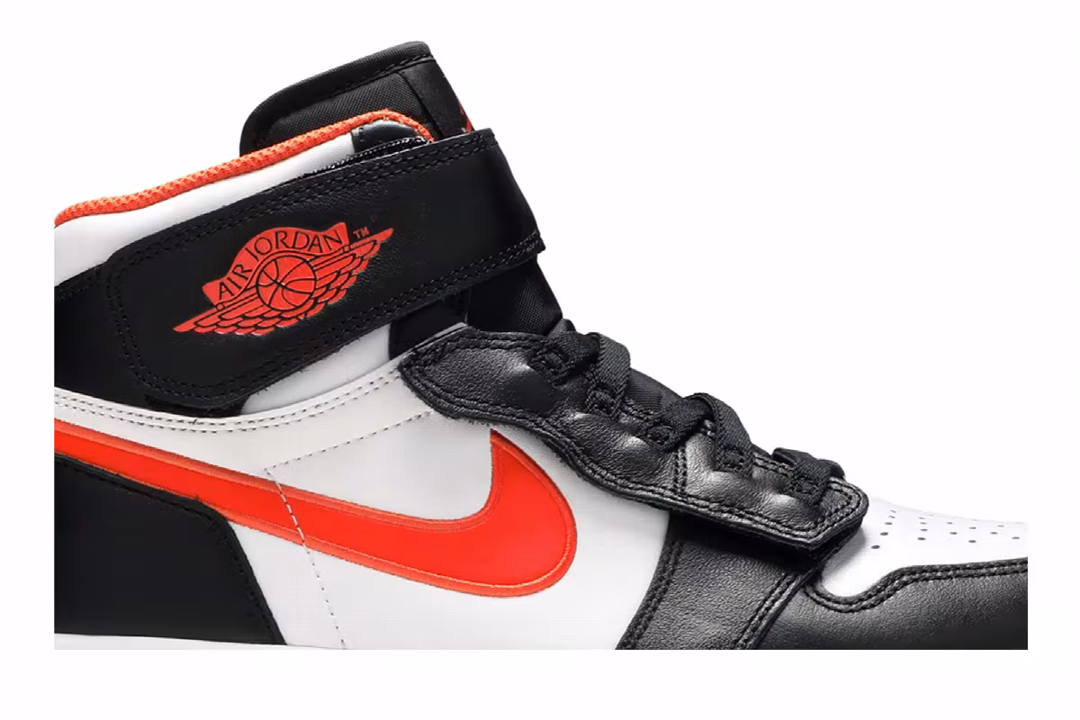 Air Jordan 1 High FlyEase Turf Orange, view 3