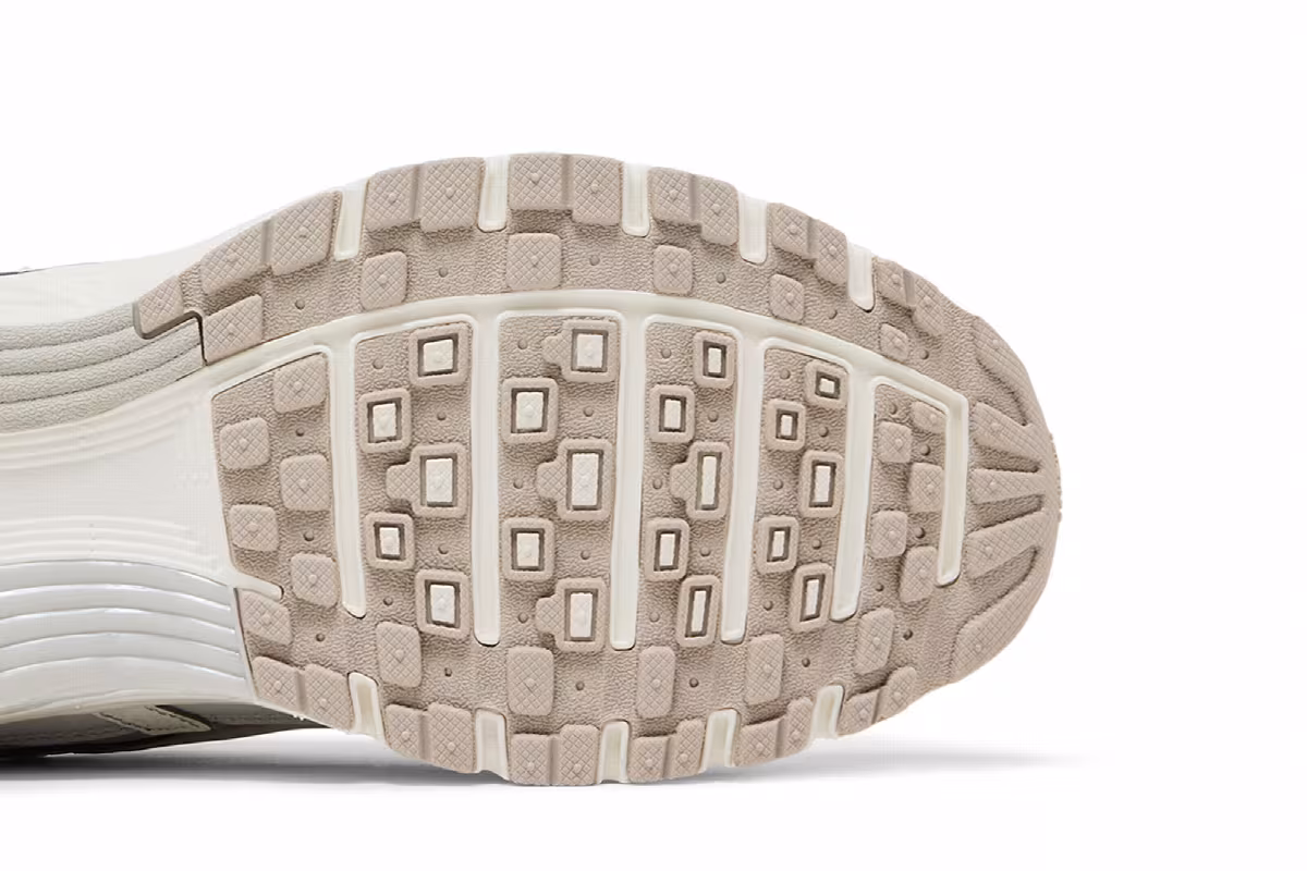 Nike Women's P-6000 Sail Cream II, view 6