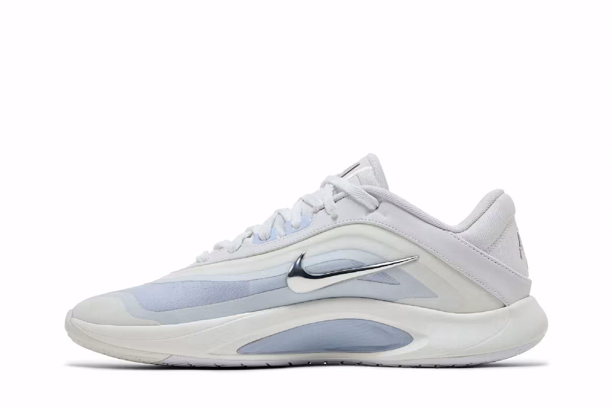 Nike Women's A'One OG Pearl, view 4