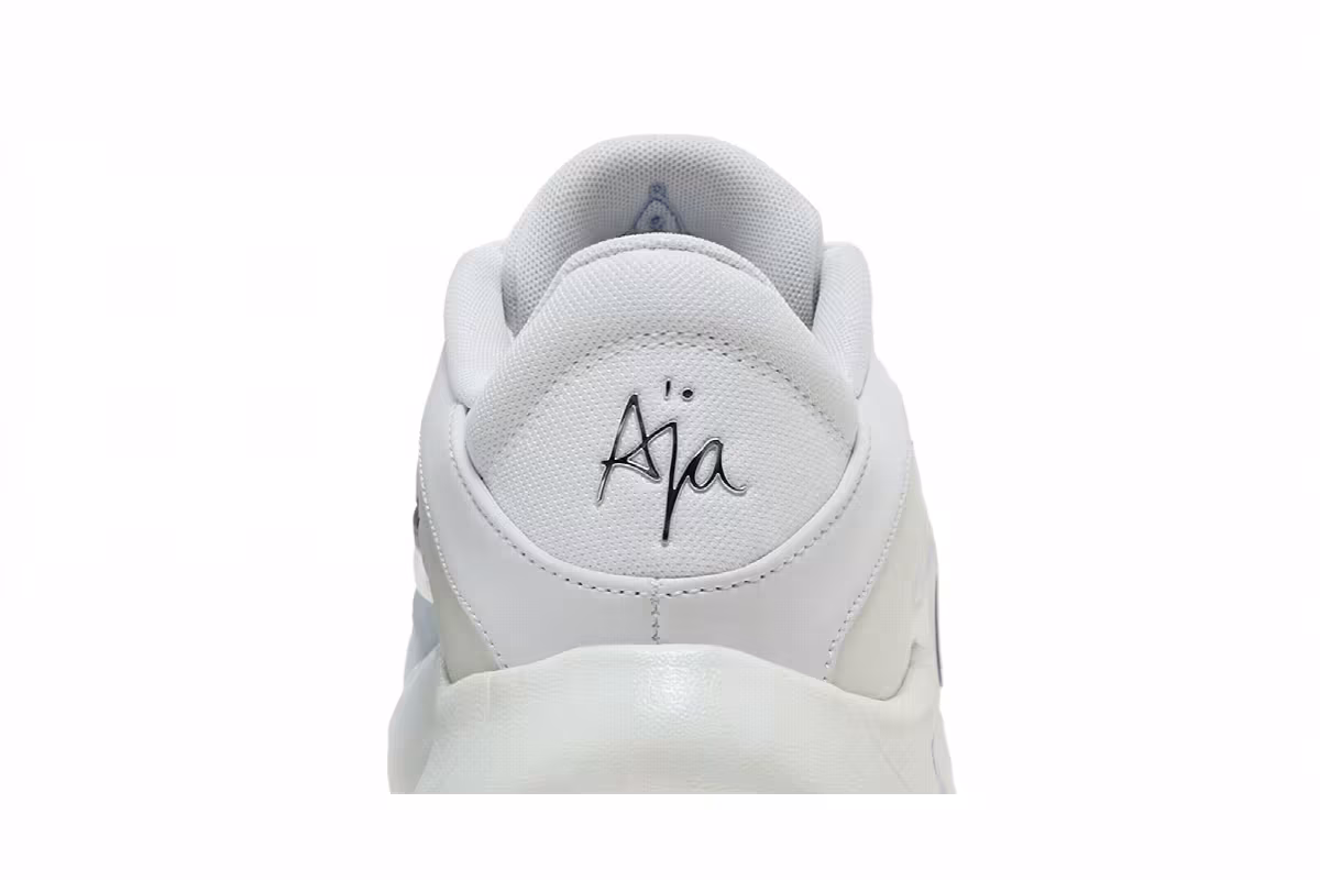 Nike Women's A'One OG Pearl, view 8