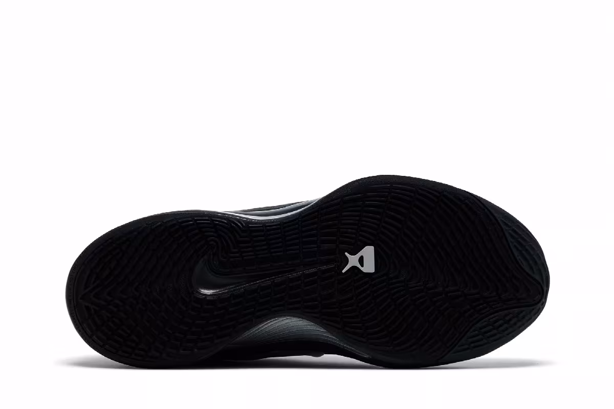 Nike Women's A'One Black Smoke Grey, view 5