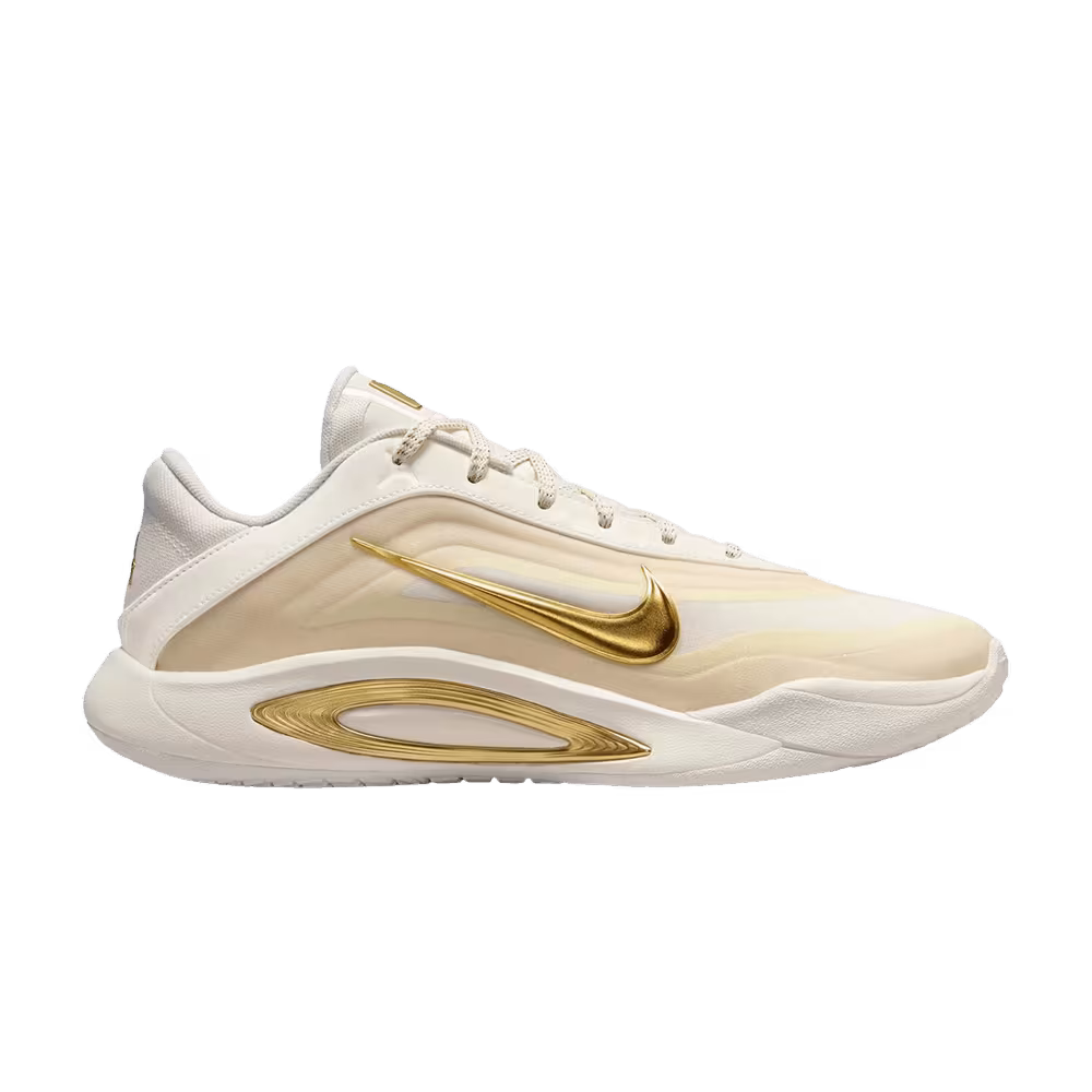 Nike Women's A'One One Gold Dynasty