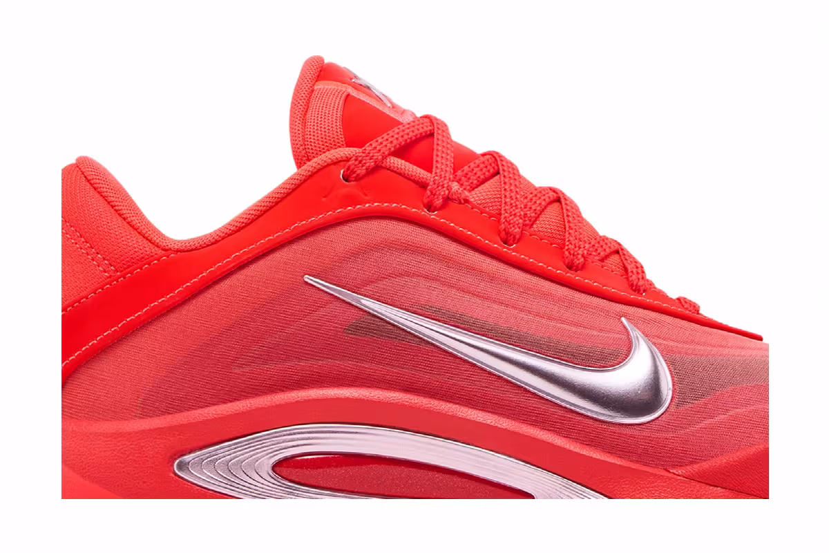 Nike Women's A'One Royal Flame, view 3