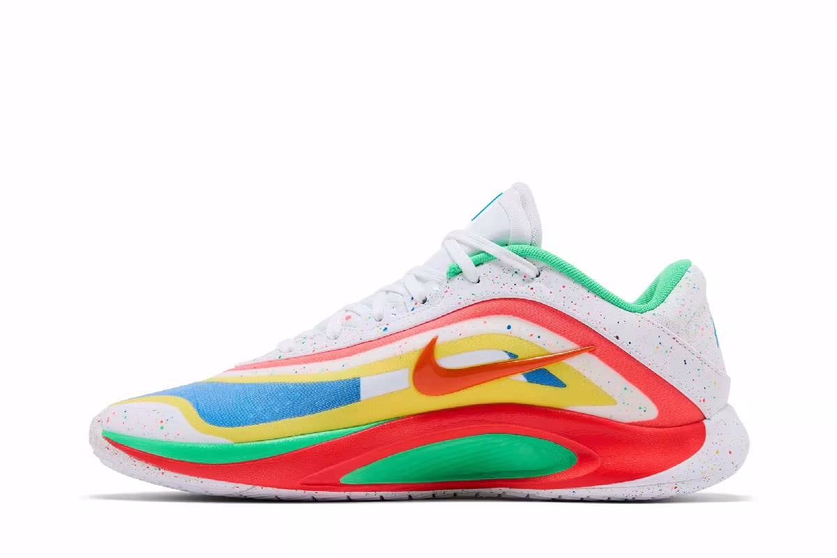 Nike Women's A'One One Everlasting, view 4